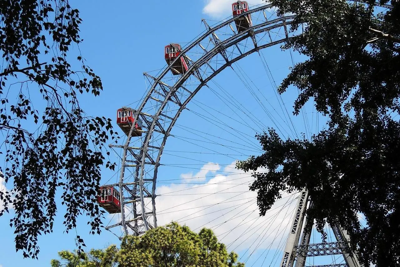 Stylish Travellers Delight Near Prater Διαμέρισμα Βιέννη